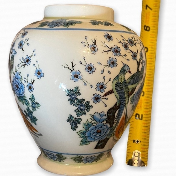 Vintage Chinese Porcelain Vase Lyre Bird & Cherry Blossoms - Picture 10 of 10